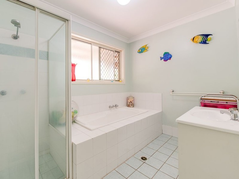 83 Allison Drive, Kallangur QLD 4503