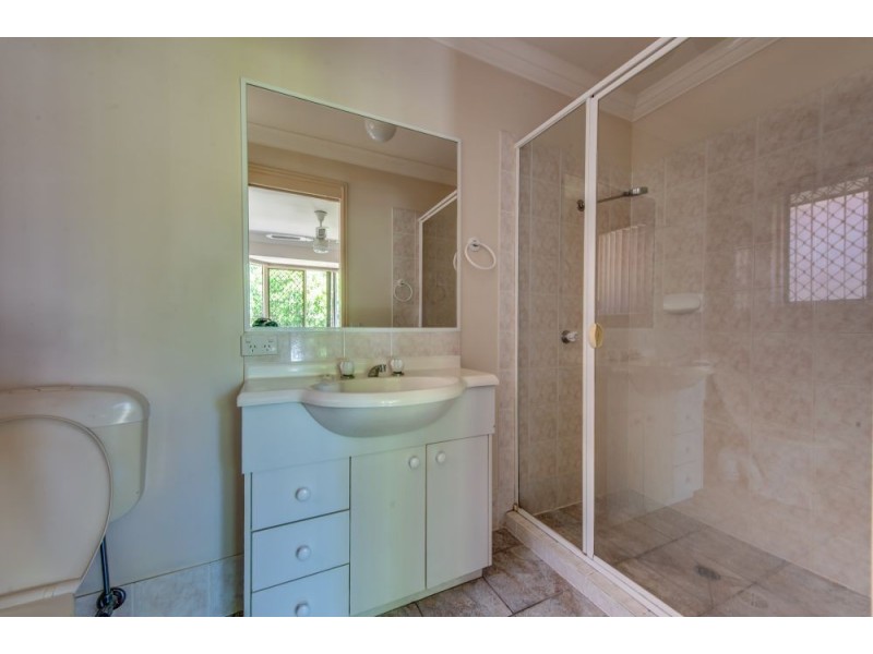 6 Chiswick Place, Forest Lake QLD 4078