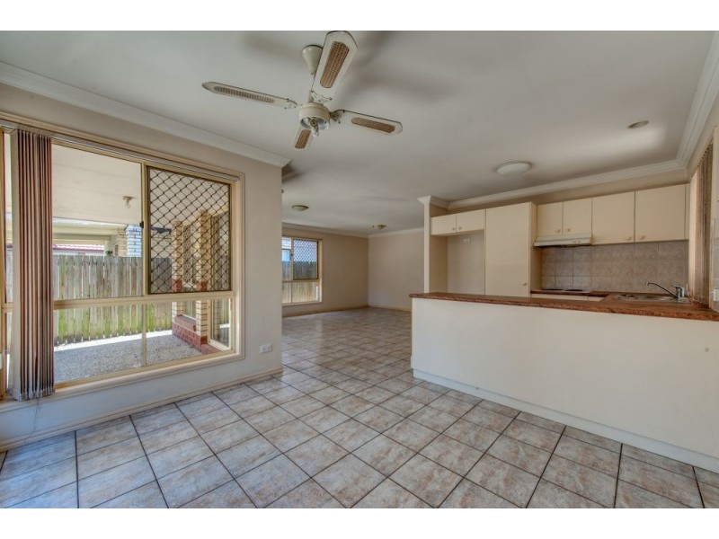 6 Chiswick Place, Forest Lake QLD 4078