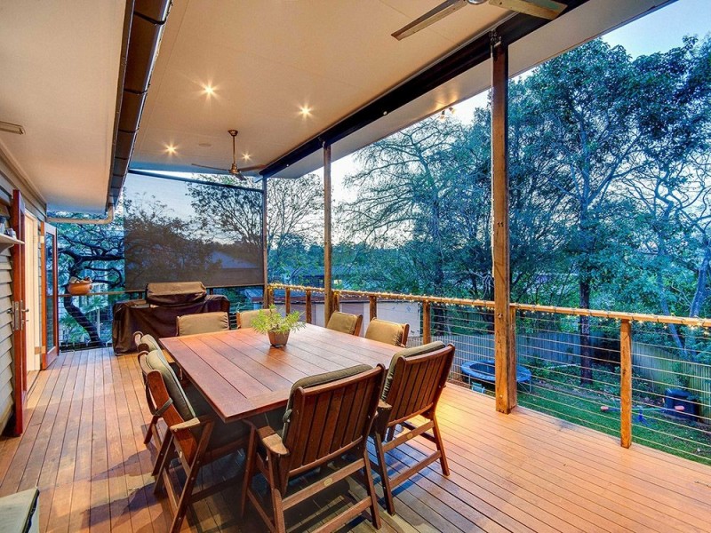 96 Pangeza Street, Stafford Heights QLD 4053