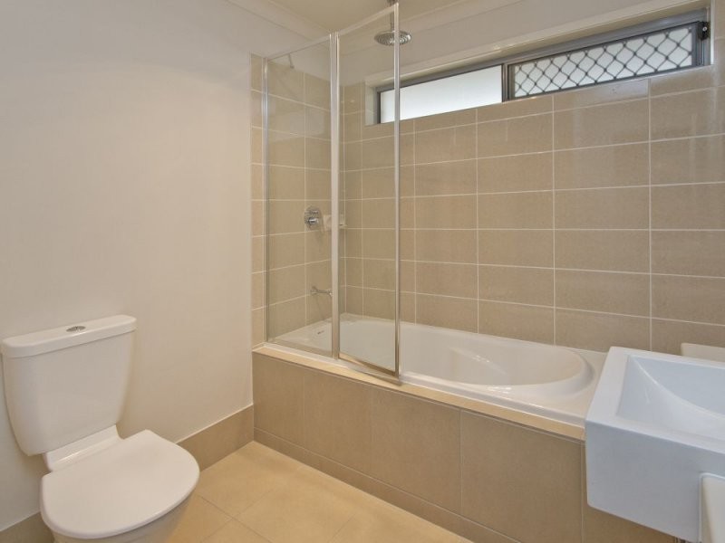48 Birchgrove Crescent, Kallangur QLD 4503