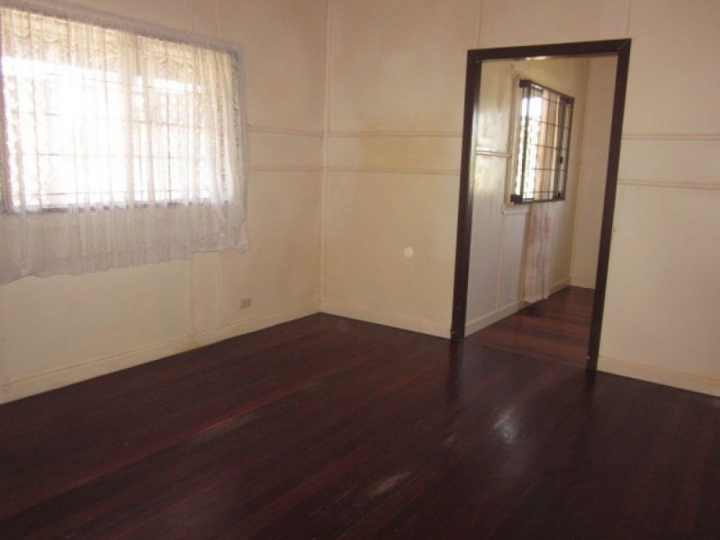 4 Harold Street, Zillmere QLD 4034