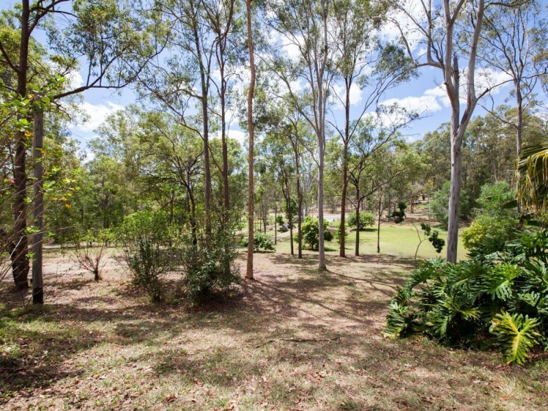 32-34 Curlew Court, Tamborine QLD 4270