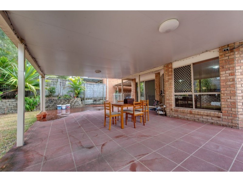 11 Grasstree Place, Forest Lake QLD 4078