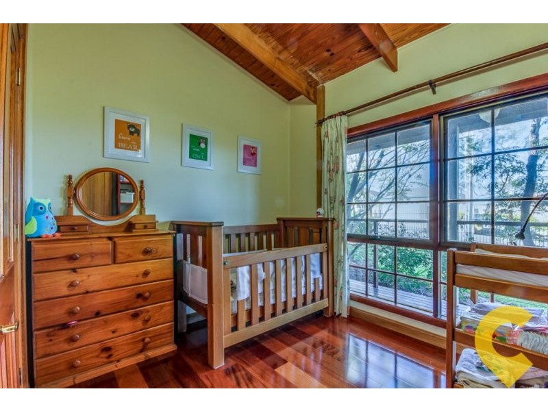 42 Jasmine Cresent, Shailer Park QLD 4128