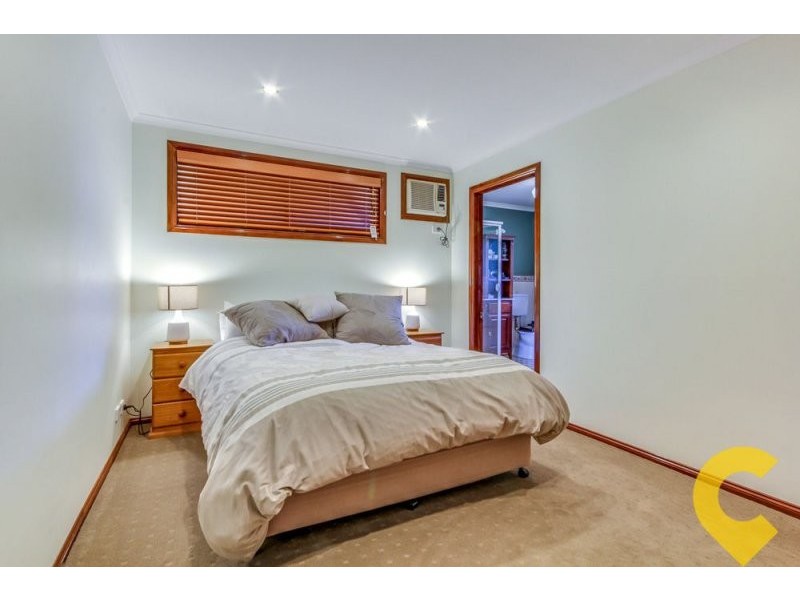 42 Jasmine Cresent, Shailer Park QLD 4128