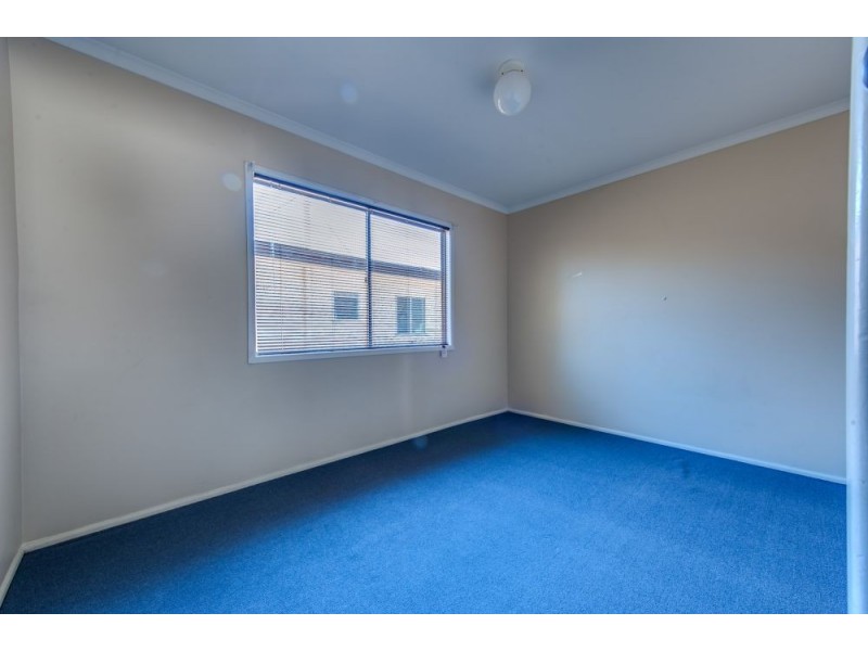 13 John Street, Bundamba QLD 4304