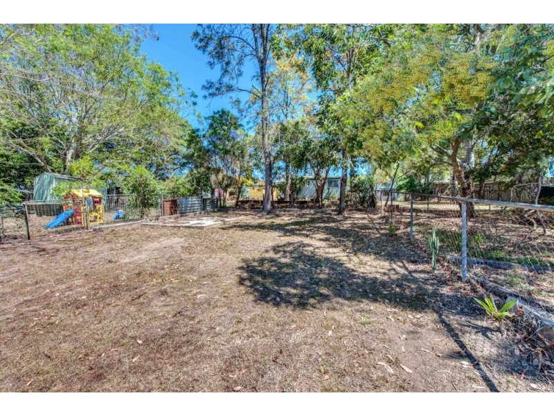 13 John Street, Bundamba QLD 4304