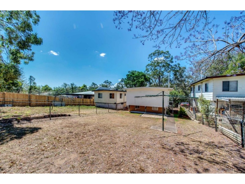 13 John Street, Bundamba QLD 4304
