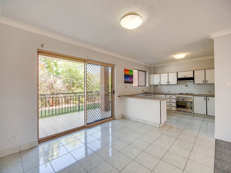 2/402 Zillmere Road, Zillmere QLD 4034