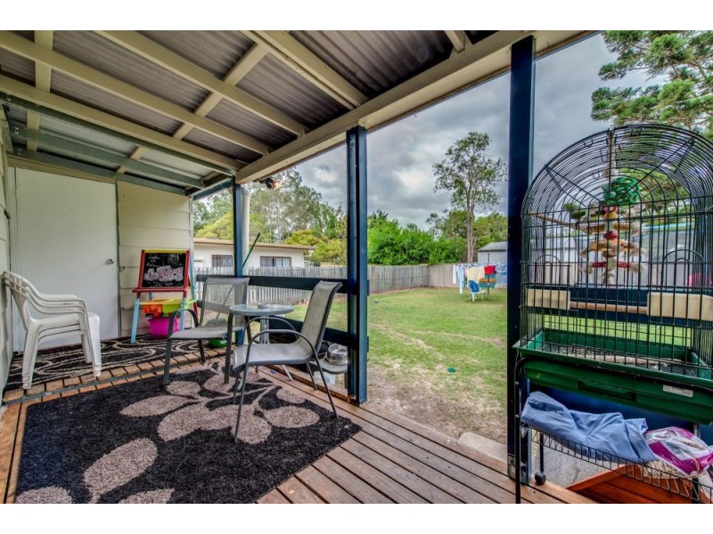 111 Station Rd, Loganlea QLD 4131