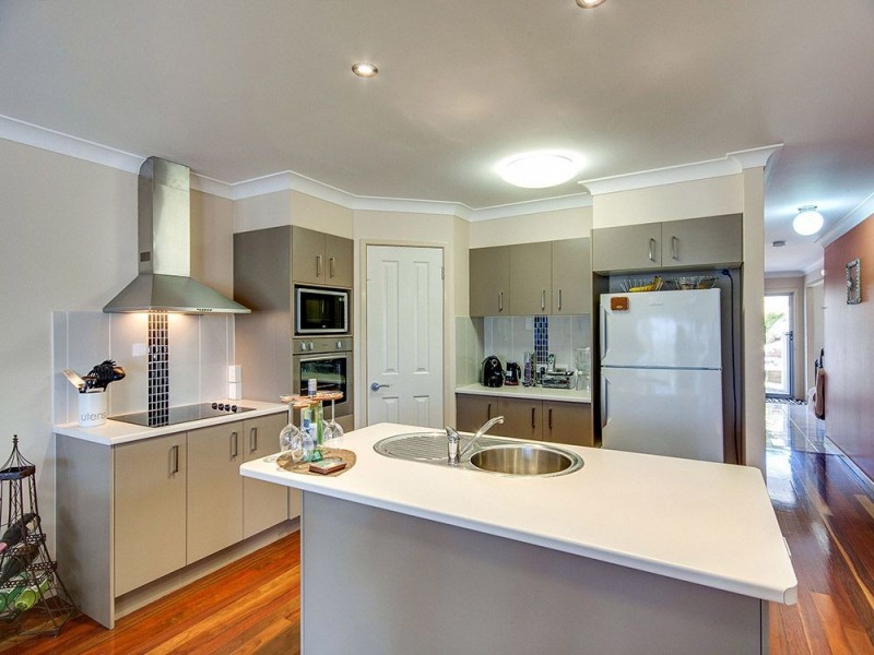 47 Braeside Road, Bundamba QLD 4304