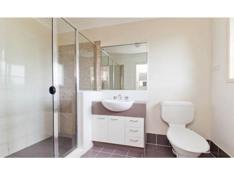 6/210 Government Road, Forest Lake QLD 4078