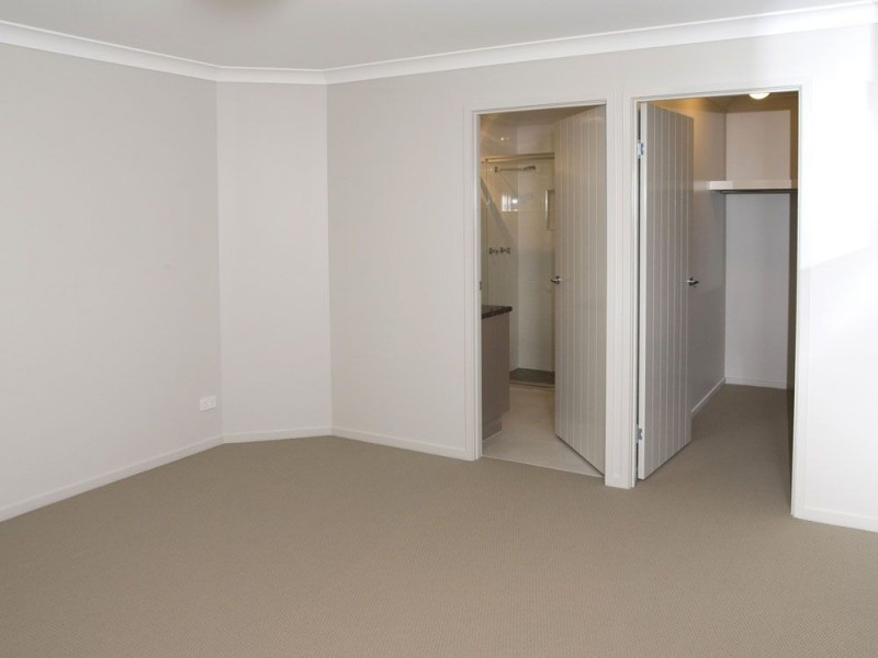 34 Duffield Crescent, Caboolture QLD 4510