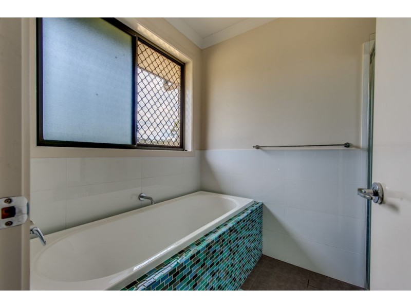 135 Dairy Creek Rd, Buccan QLD 4207