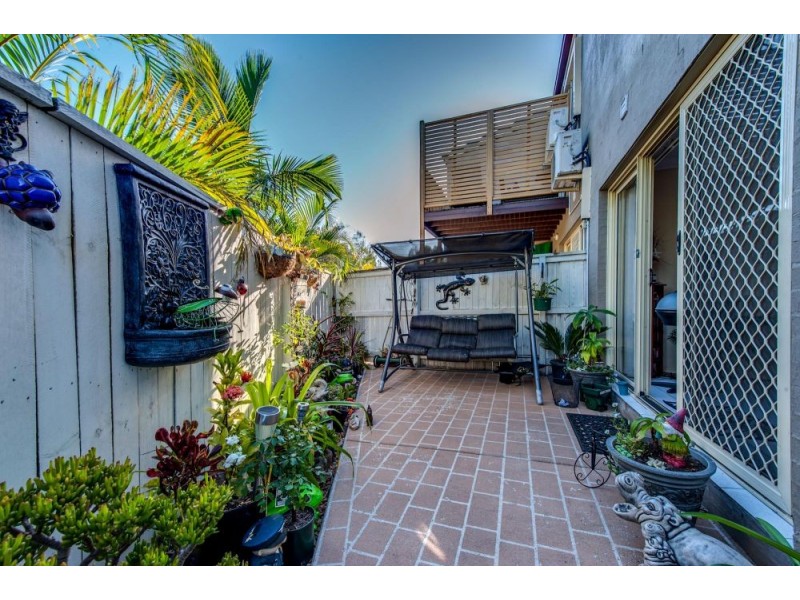 9/22 High Street, Forest Lake QLD 4078