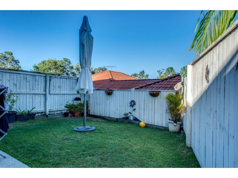 9/22 High Street, Forest Lake QLD 4078