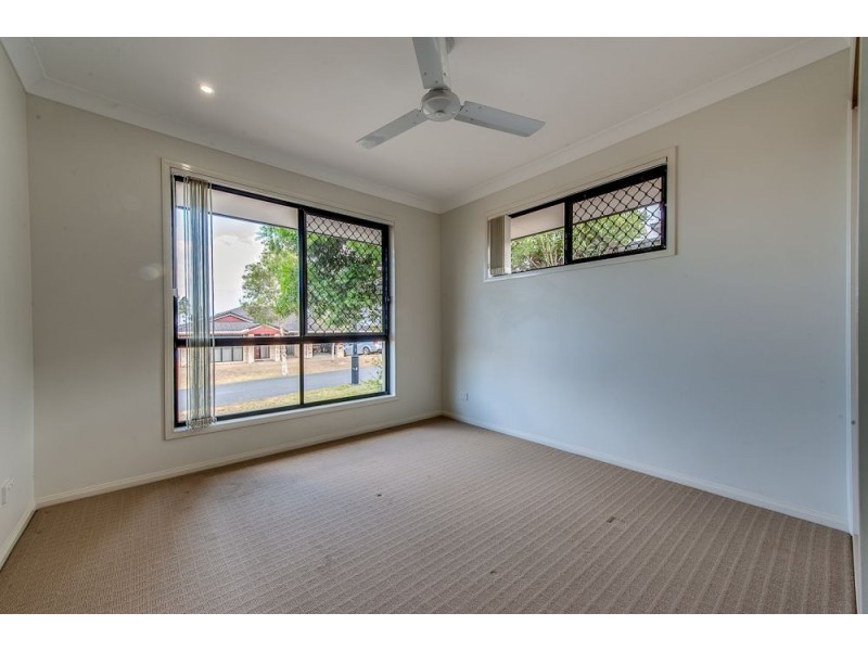 15 Juniper Street, Heathwood QLD 4110