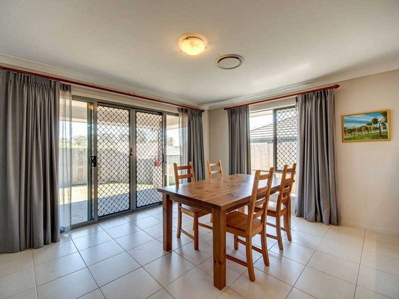 22 Ballyalla Crescent, Warner QLD 4500