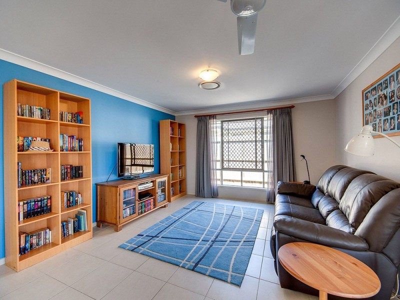 22 Ballyalla Crescent, Warner QLD 4500