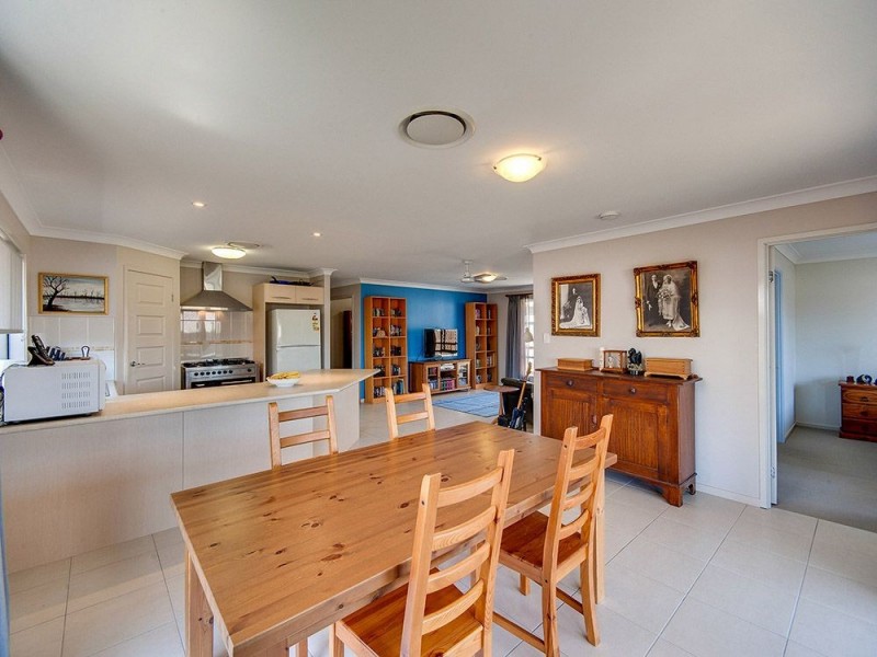 22 Ballyalla Crescent, Warner QLD 4500