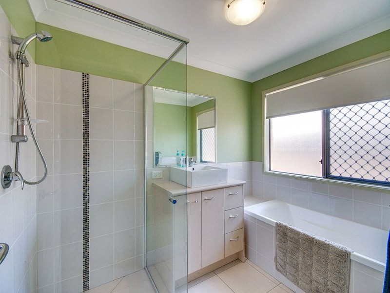 22 Ballyalla Crescent, Warner QLD 4500