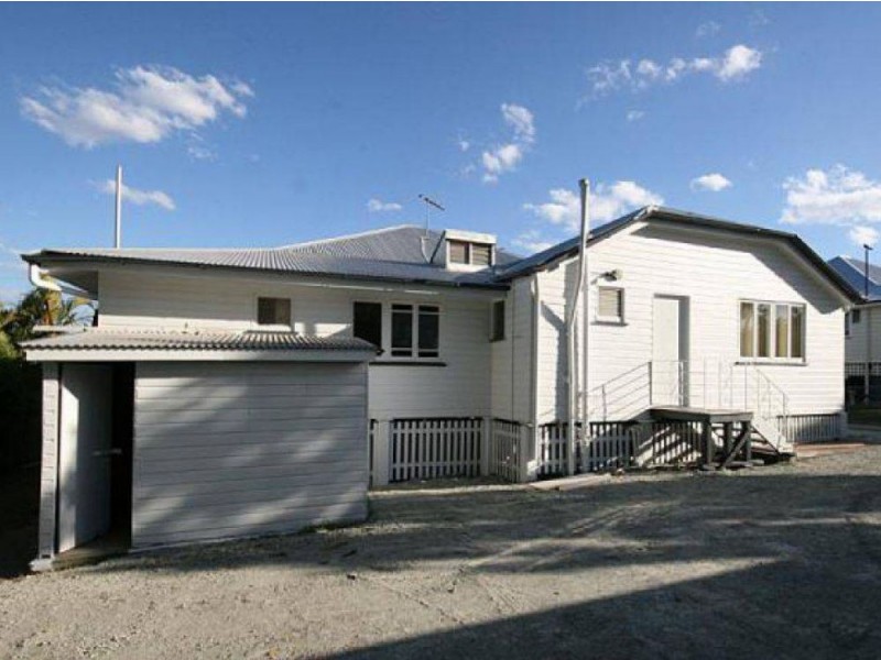 2/18 Norman Street, Wooloowin QLD 4030