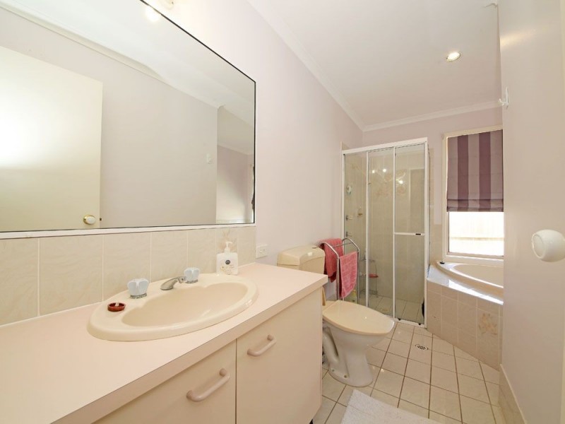 90 Pioneer Drive, Narangba QLD 4504