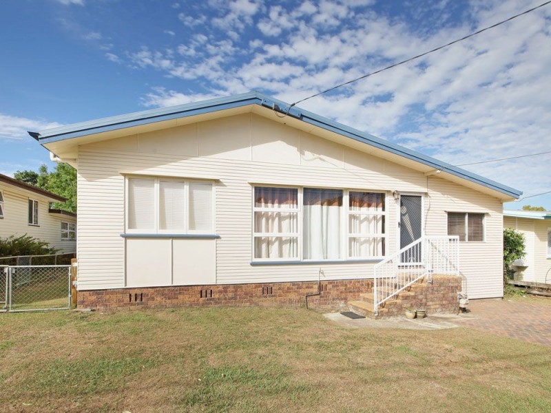 37 Sunwell Street, Brighton QLD 4017