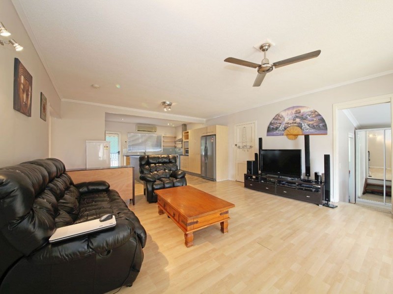 37 Sunwell Street, Brighton QLD 4017