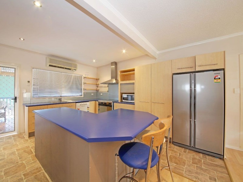 37 Sunwell Street, Brighton QLD 4017