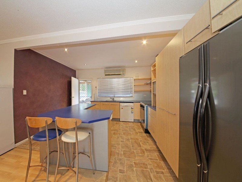 37 Sunwell Street, Brighton QLD 4017