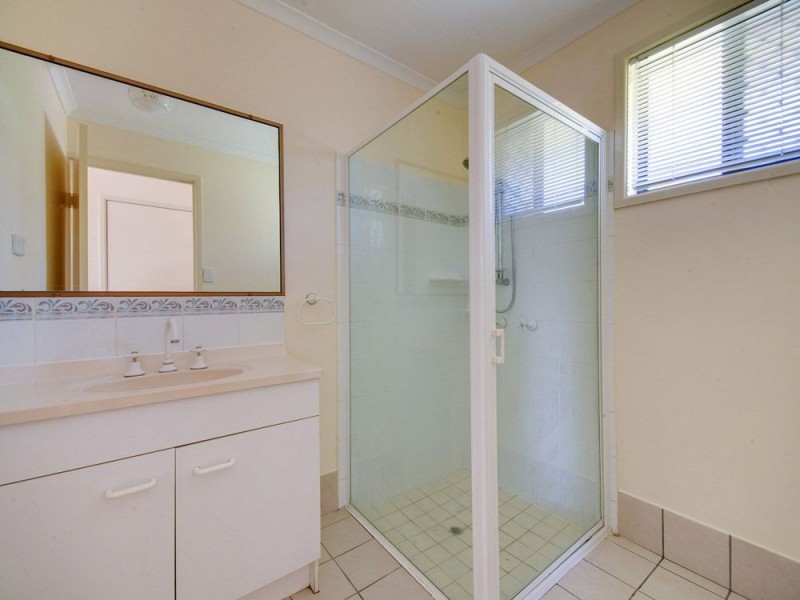 2/9 Todds Road, Lawnton QLD 4501