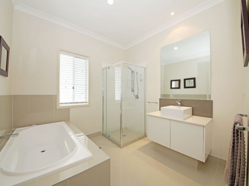 14 Merion Crescent, North Lakes QLD 4509