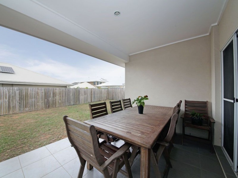 14 Merion Crescent, North Lakes QLD 4509
