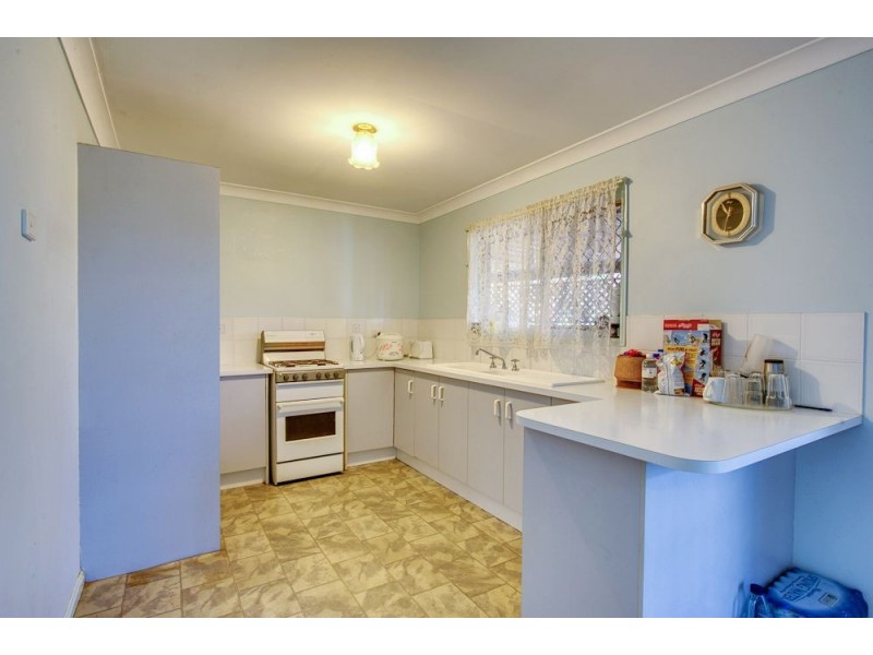 3 Scullin Street, Collingwood Park QLD 4301