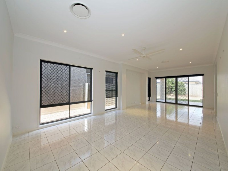 45 Numbat Street, North Lakes QLD 4509