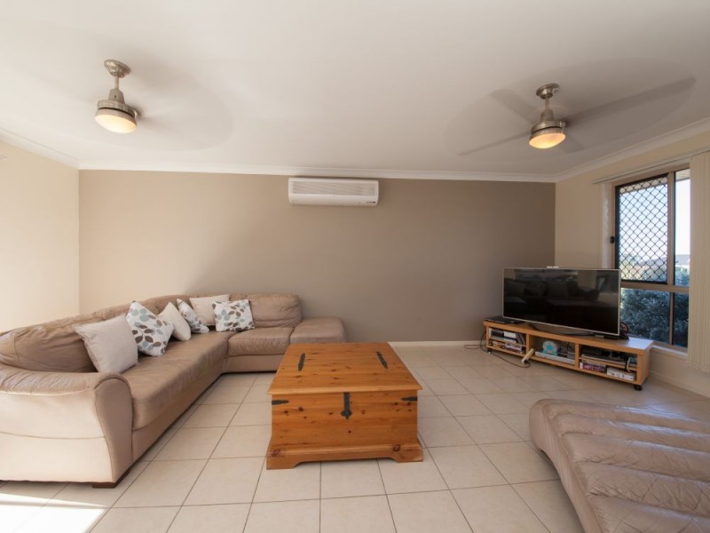 2 Possum Street, Warner QLD 4500