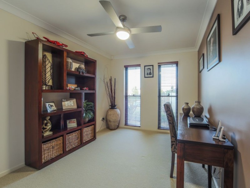 25 Conestoga Way, Upper Coomera QLD 4209