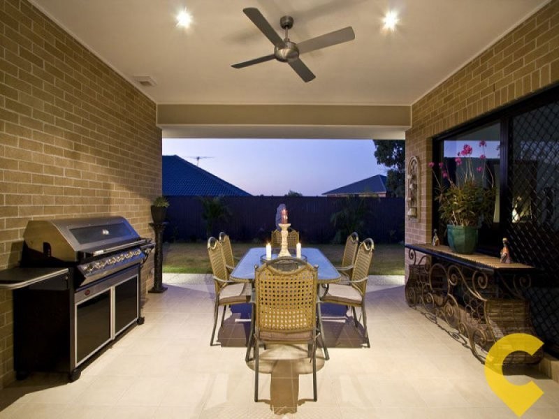 4 Coolibah Street, Heathwood QLD 4110