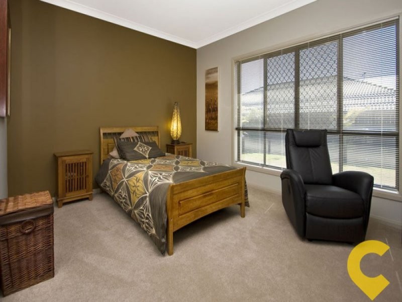 4 Coolibah Street, Heathwood QLD 4110