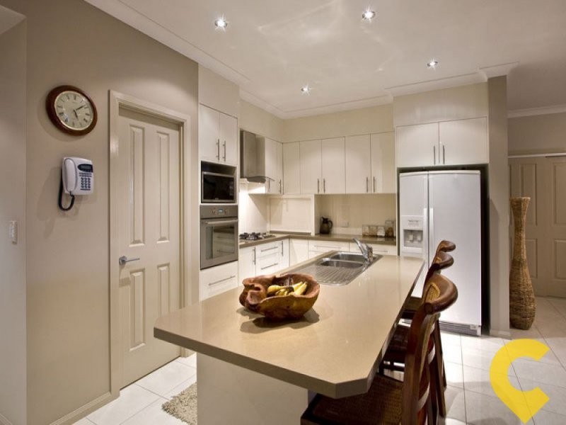 4 Coolibah Street, Heathwood QLD 4110