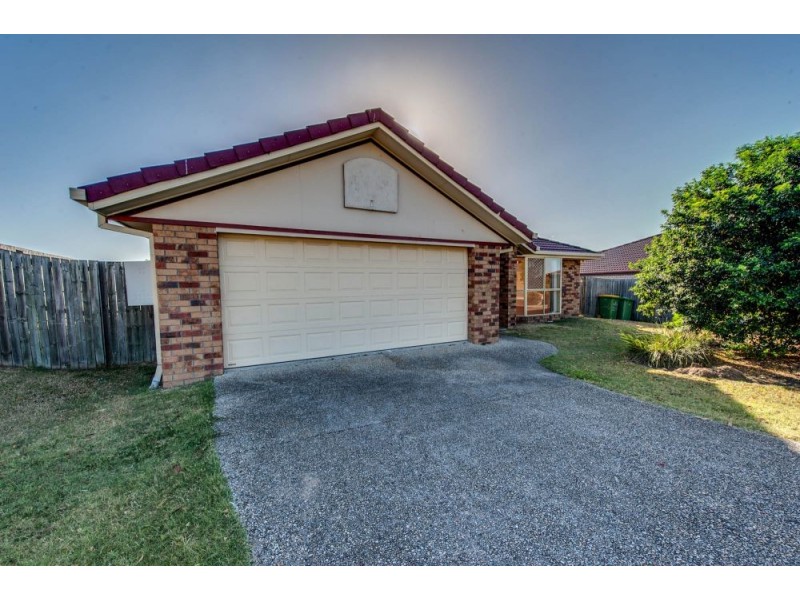 31 Vanessa Crt, Camira QLD 4300