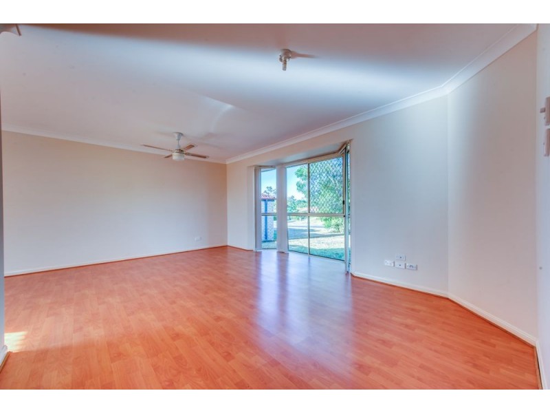 31 Vanessa Crt, Camira QLD 4300