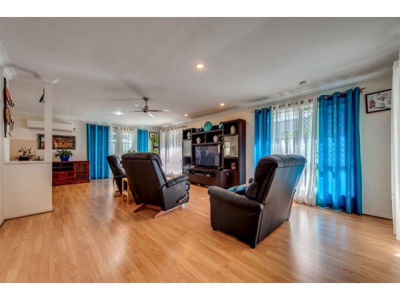 28 Collina Crescent, Forest Lake QLD 4078