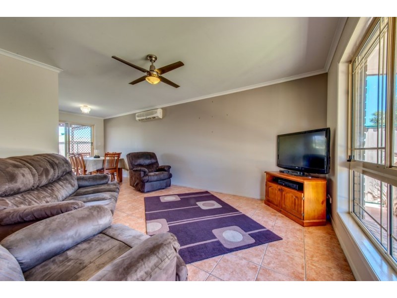 4 Kaiser Court, Waterford West QLD 4133