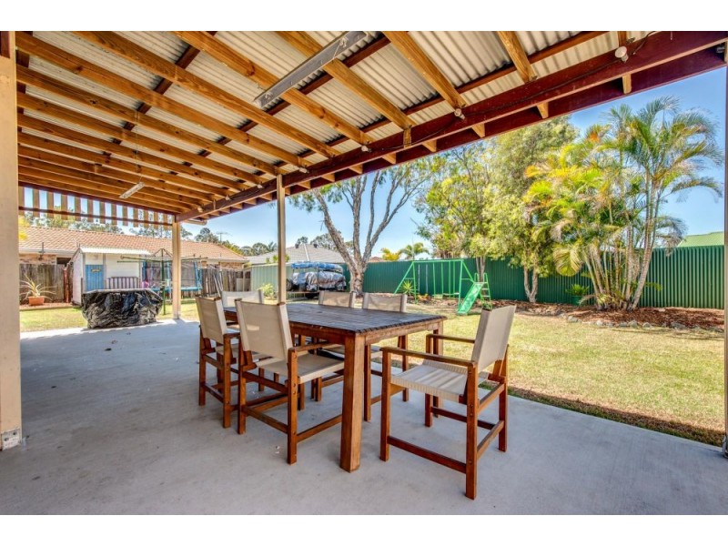 4 Kaiser Court, Waterford West QLD 4133