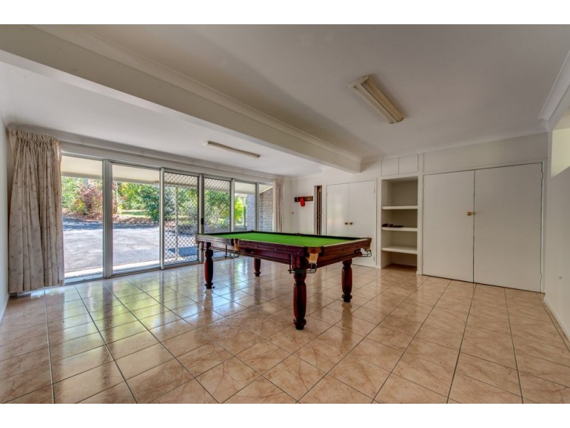 1167 Mt Gravatt Capalaba Rd, Burbank QLD 4156