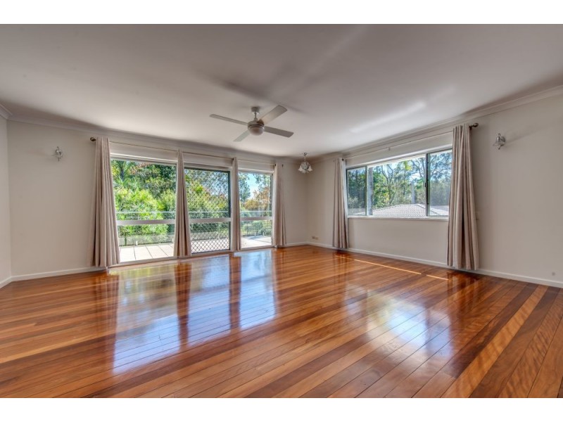 1167 Mt Gravatt Capalaba Rd, Burbank QLD 4156
