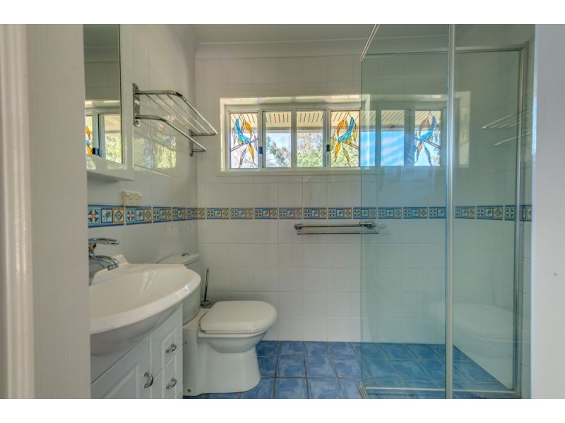 1167 Mt Gravatt Capalaba Rd, Burbank QLD 4156